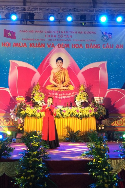 Chùa Cổ Tân - Hải Dương: Lễ hội truyền thống và đêm Hội hoa đăng cầu an