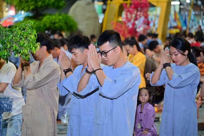 Repentance ceremony on intercalary Feb. 14th, Year of the Cat