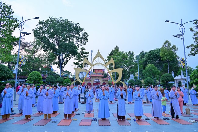 Repentance ceremony on intercalary Feb. 14th, Year of the Cat