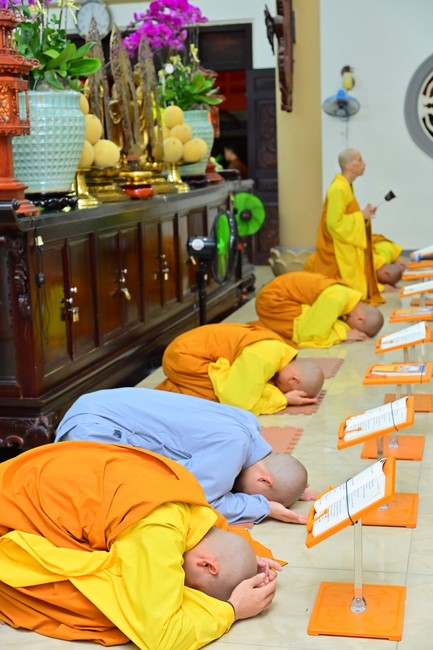 Repentance ceremony on intercalary Feb. 14th, Year of the Cat