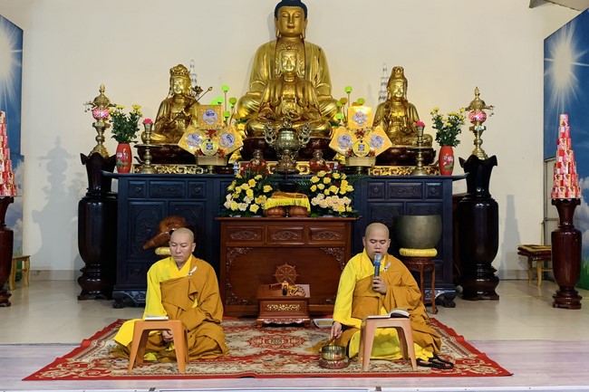 Repentant Ceremony on (intercalary) Feb. 14th, Year of the Cat at Dong Cao pagoda