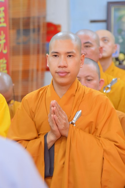 Receiving precepts from Tri Tinh precepts Altar in Dong Thap of Hoang Phap Pagoda monks