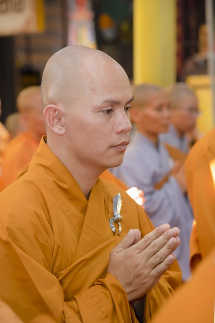 Receiving precepts from Tri Tinh precepts Altar in Dong Thap of Hoang Phap Pagoda monks
