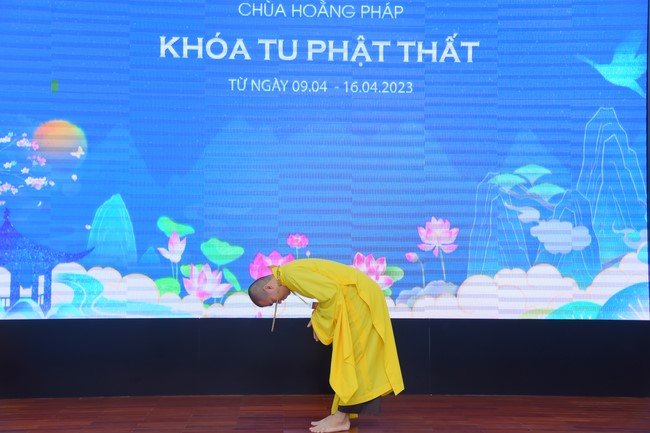 Opening the 99th Seven - Day Retreat