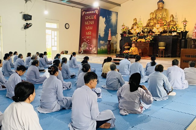 Chùa Đống Cao – Thanh Hóa: Khóa tu niệm Phật một ngày – Lễ Quy y Tam bảo (lần 1)