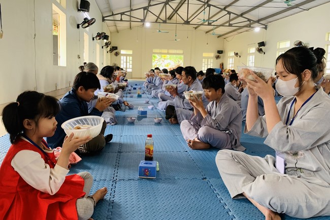 Chùa Đống Cao – Thanh Hóa: Khóa tu niệm Phật một ngày – Lễ Quy y Tam bảo (lần 1)