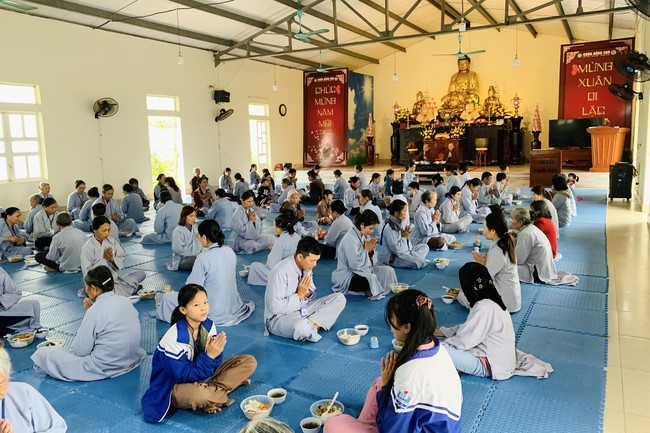 Chùa Đống Cao – Thanh Hóa: Khóa tu niệm Phật một ngày – Lễ Quy y Tam bảo (lần 1)