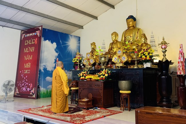 Chùa Đống Cao – Thanh Hóa: Khóa tu niệm Phật một ngày – Lễ Quy y Tam bảo (lần 1)