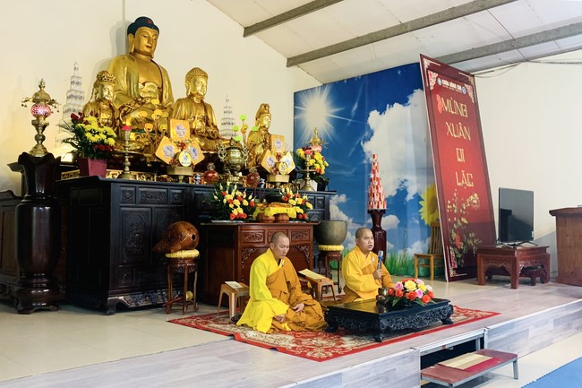 Chùa Đống Cao – Thanh Hóa: Khóa tu niệm Phật một ngày – Lễ Quy y Tam bảo (lần 1)