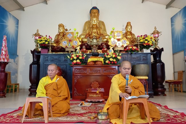 Chùa Đống Cao – Thanh Hóa: Khóa tu niệm Phật một ngày – Lễ Quy y Tam bảo (lần 1)