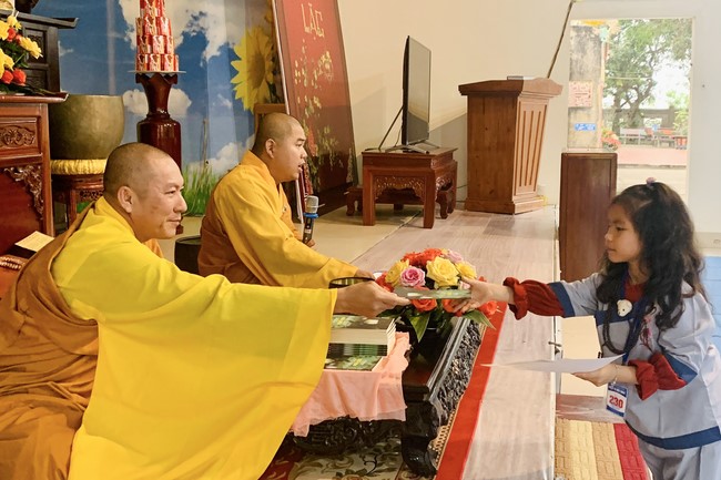 Chùa Đống Cao – Thanh Hóa: Khóa tu niệm Phật một ngày – Lễ Quy y Tam bảo (lần 1)