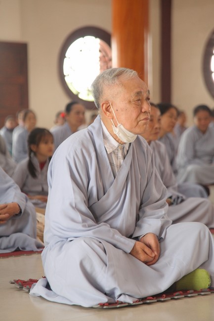 Chùa Giai Lam - Hà Tĩnh: Tu niệm Phật một ngày