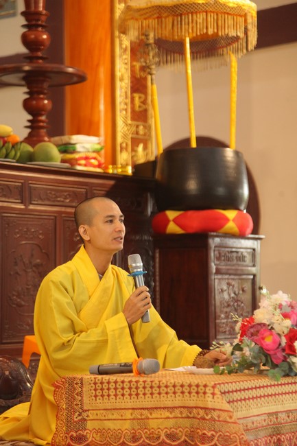 Chùa Giai Lam - Hà Tĩnh: Tu niệm Phật một ngày