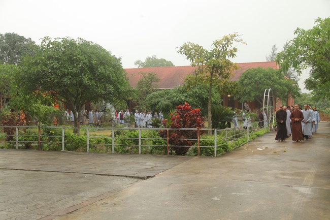 Chùa Giai Lam - Hà Tĩnh: Tu niệm Phật một ngày