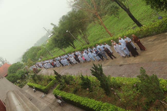 Chùa Giai Lam - Hà Tĩnh: Tu niệm Phật một ngày