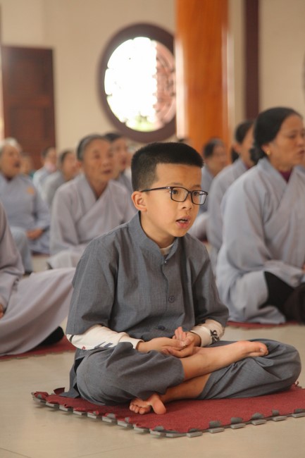 Chùa Giai Lam - Hà Tĩnh: Tu niệm Phật một ngày