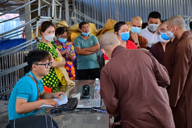 Humanitarian Blood Donation