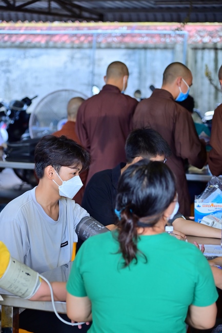 Humanitarian Blood Donation