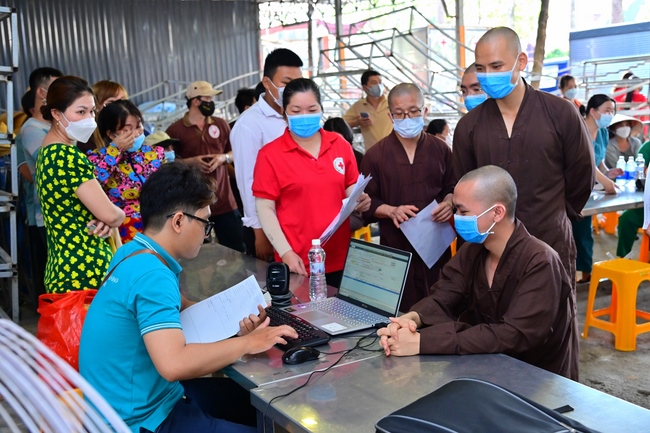 Humanitarian Blood Donation