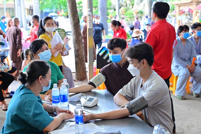 Humanitarian Blood Donation