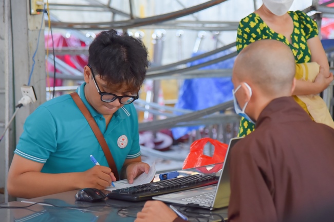 Humanitarian Blood Donation