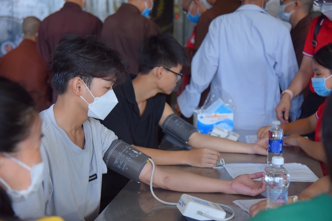 Humanitarian Blood Donation