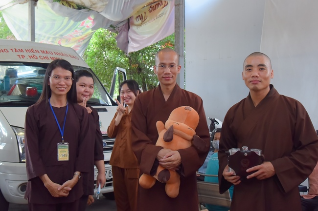 Humanitarian Blood Donation