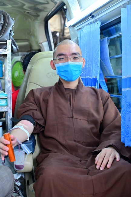 Humanitarian Blood Donation