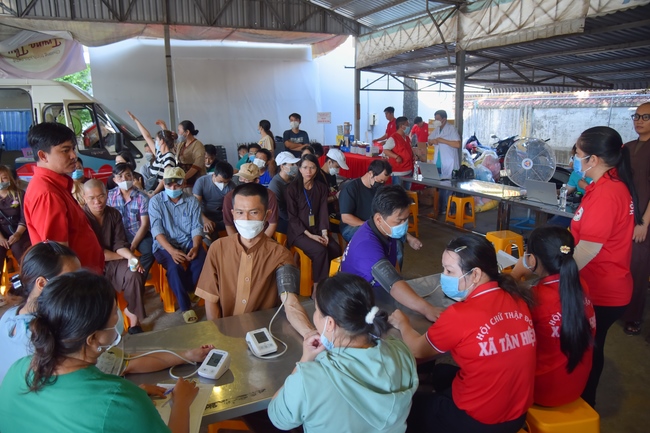 Humanitarian Blood Donation