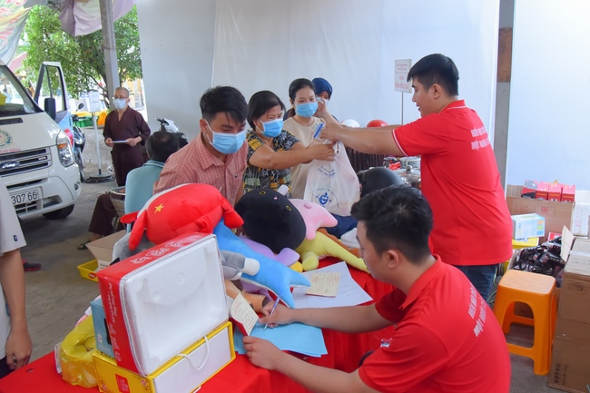 Humanitarian Blood Donation