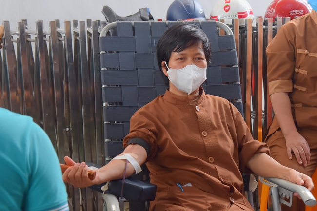 Humanitarian Blood Donation