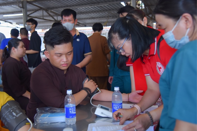 Humanitarian Blood Donation