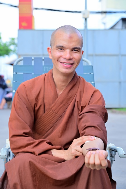 Humanitarian Blood Donation