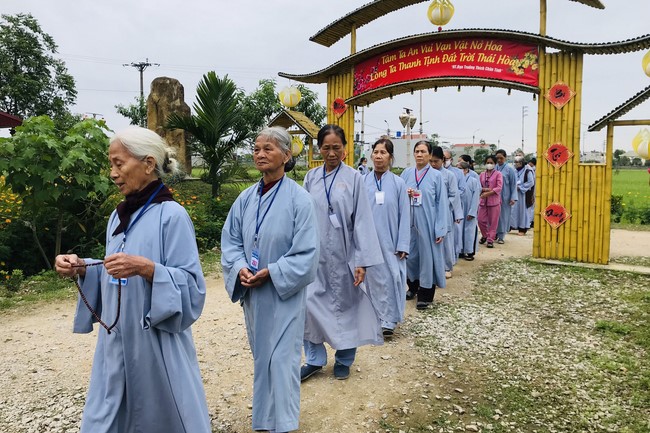 One - Day Retreat at Dong Cao pagoda,  Thanh Hoa