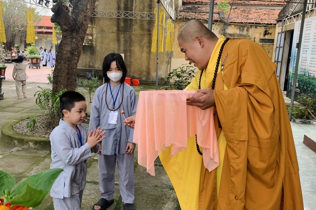 One - Day Retreat at Dong Cao pagoda,  Thanh Hoa