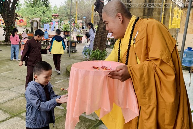 One - Day Retreat at Dong Cao pagoda,  Thanh Hoa