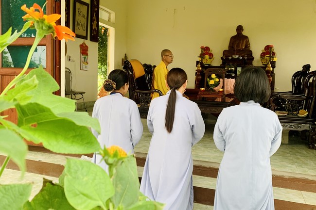 One - Day Retreat at Dong Cao pagoda,  Thanh Hoa