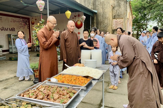 One - Day Retreat at Dong Cao pagoda,  Thanh Hoa