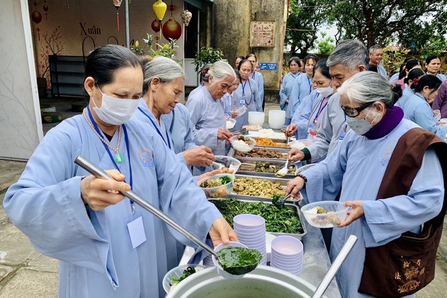 One - Day Retreat at Dong Cao pagoda,  Thanh Hoa