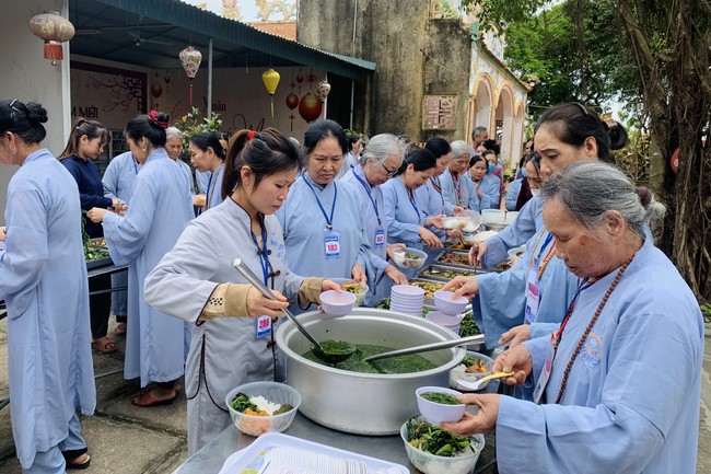 One - Day Retreat at Dong Cao pagoda,  Thanh Hoa