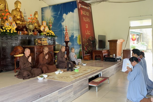 One - Day Retreat at Dong Cao pagoda,  Thanh Hoa
