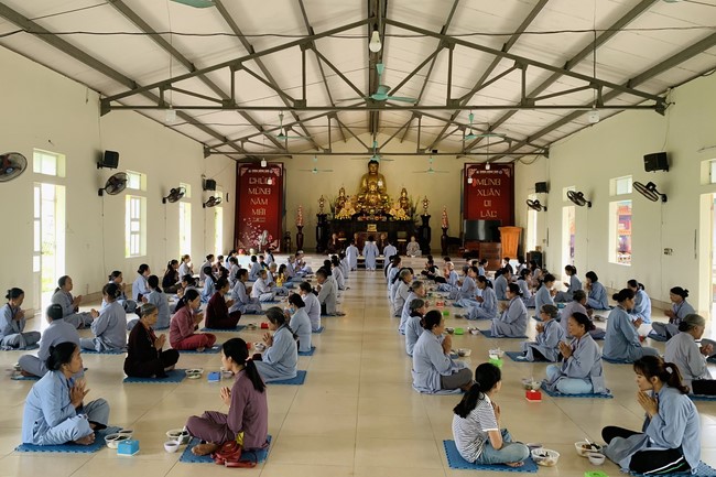 One - Day Retreat at Dong Cao pagoda,  Thanh Hoa