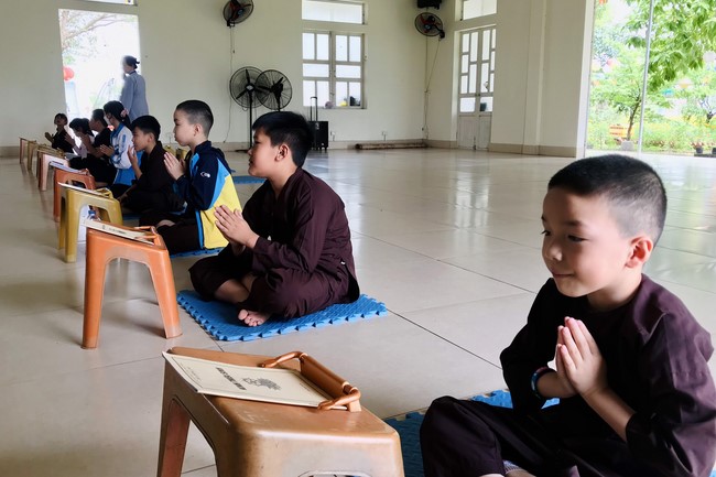 One - Day Retreat at Dong Cao pagoda,  Thanh Hoa