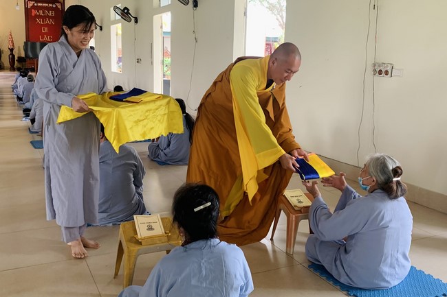 One - Day Retreat at Dong Cao pagoda,  Thanh Hoa