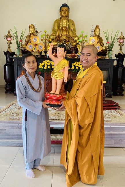 One - Day Retreat at Dong Cao pagoda,  Thanh Hoa