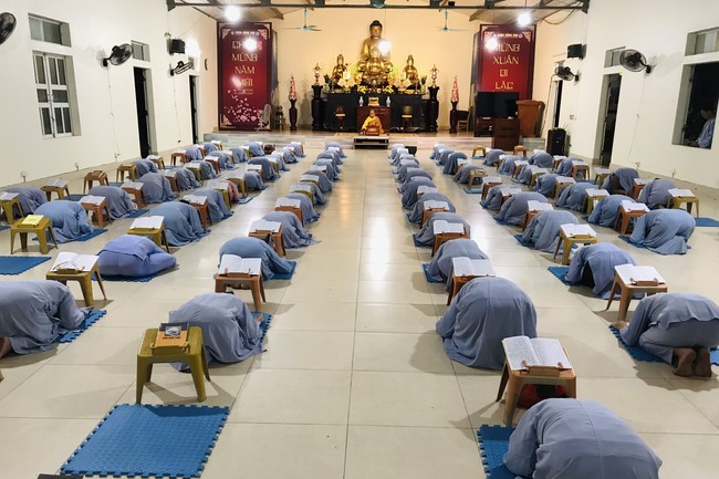 Repentant Ceremony on March 29th, Year of the Cat at Dong Cao pagoda, Thanh Hoa