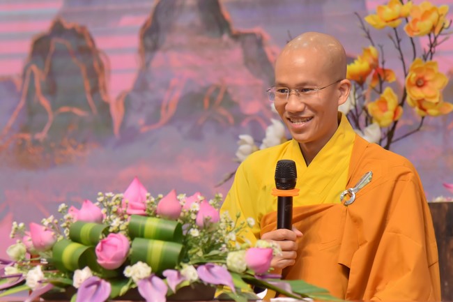 Dharma talk Is practice easy or difficult in the 2nd day practice