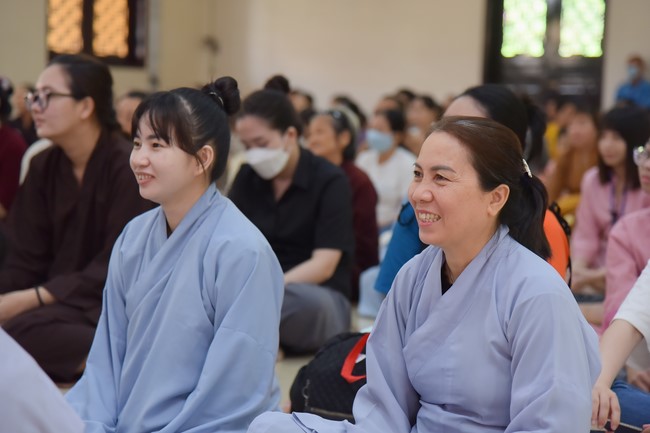 Dharma talk Is practice easy or difficult in the 2nd day practice