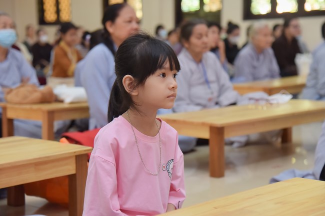 Dharma talk Is practice easy or difficult in the 2nd day practice