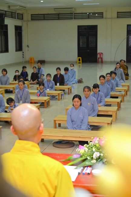 Dharma talk Is practice easy or difficult in the 2nd day practice